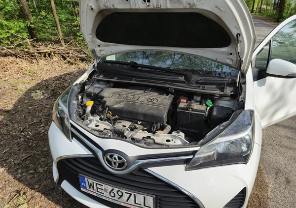 Toyota Yaris cena 33900 przebieg: 170090, rok produkcji 2015 z Lądek-Zdrój małe 232